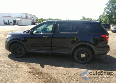 2014 Ford Police Interceptor z USA, uszkodzony, nr VIN 1FM5K8AR9EGA70764